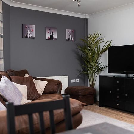 Charming 2Br Ground Floor Flat In Sholing, 11 Mins From City Centre - Recently Set Up With Love Southampton Eksteriør bilde
