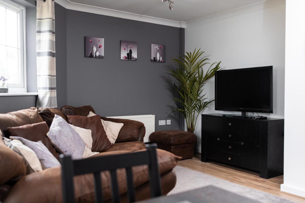 Charming 2Br Ground Floor Flat In Sholing, 11 Mins From City Centre - Recently Set Up With Love Southampton Eksteriør bilde